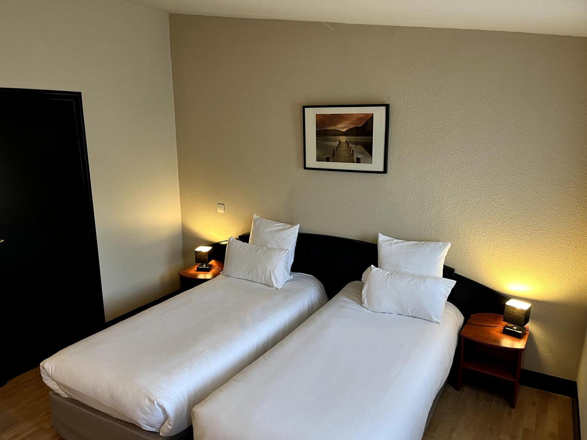 Hotel - Domaine De La Blanchardiere - Le Mans Change  Экстерьер фото